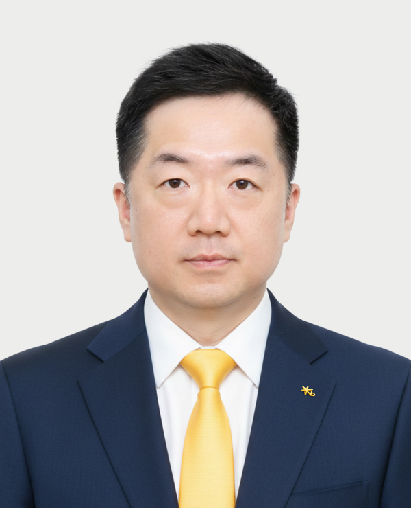 លោក Ki Jeong HONG